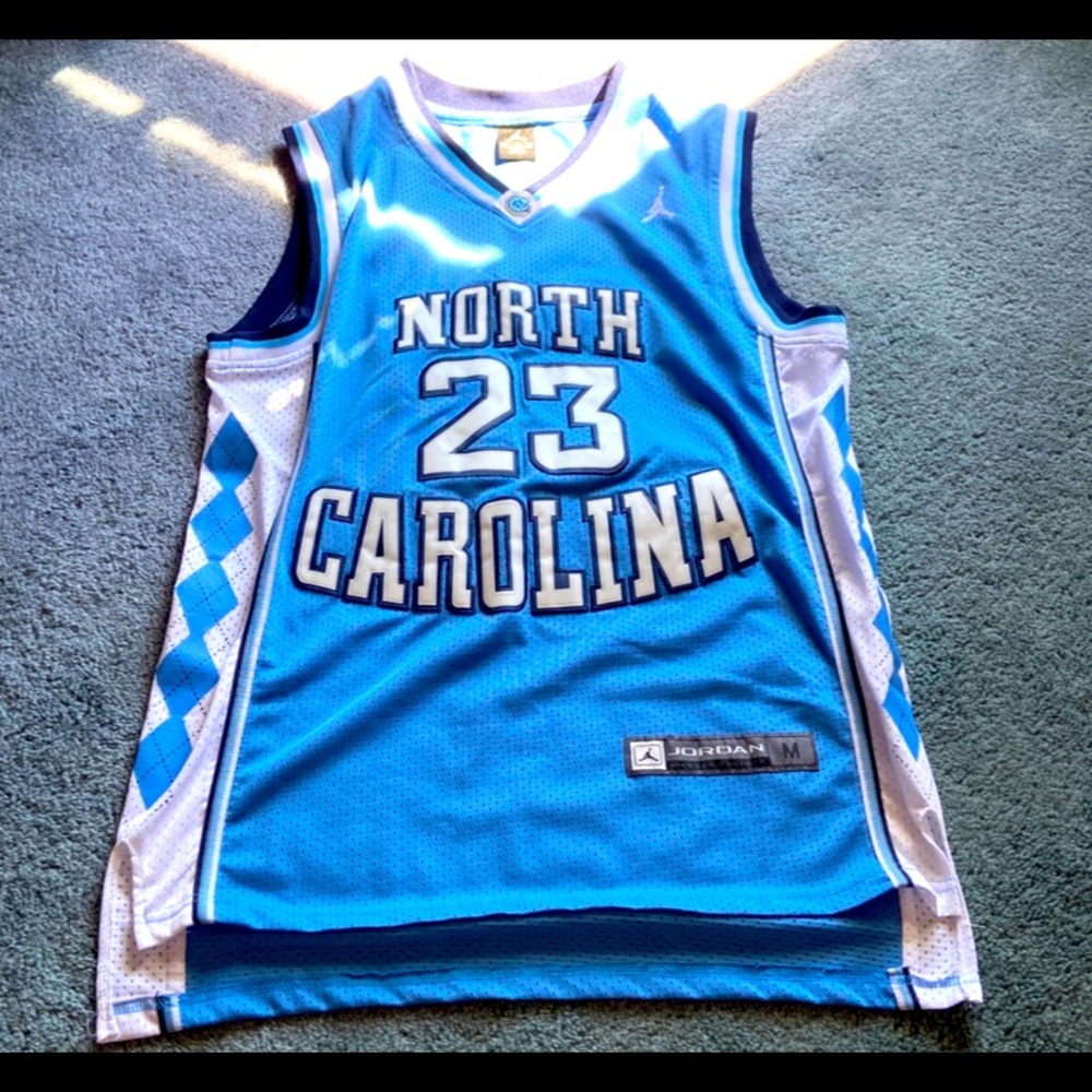 JORDAN North Carolina Basketball Jersey Size Medium Color light blue